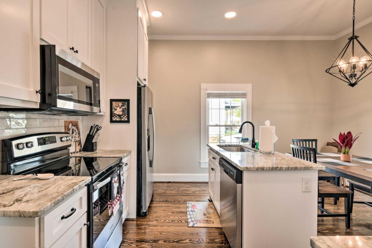 Ideally Located Penne Place With Deck And Grill Greenville Buitenkant foto