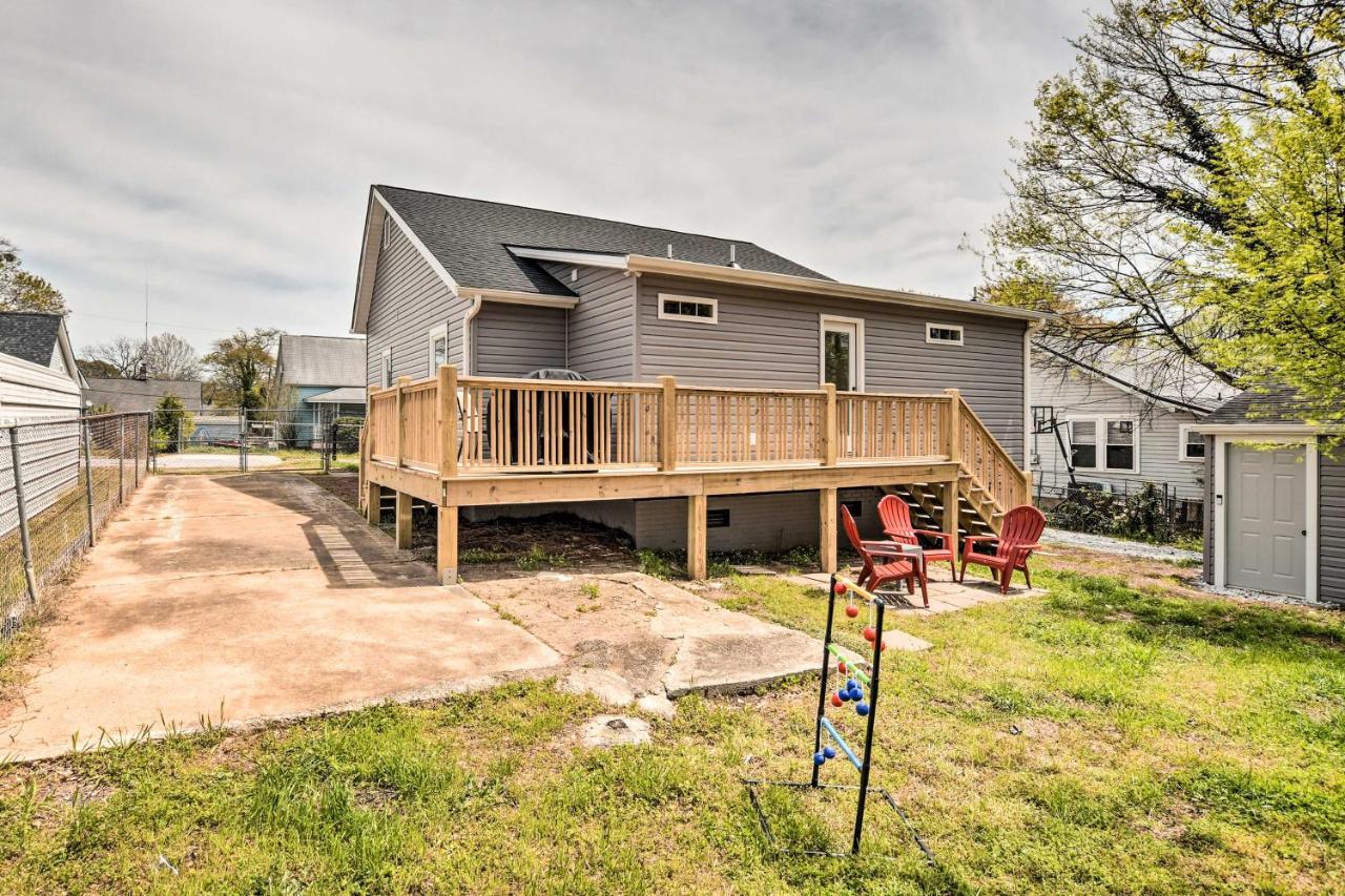 Ideally Located Penne Place With Deck And Grill Greenville Buitenkant foto