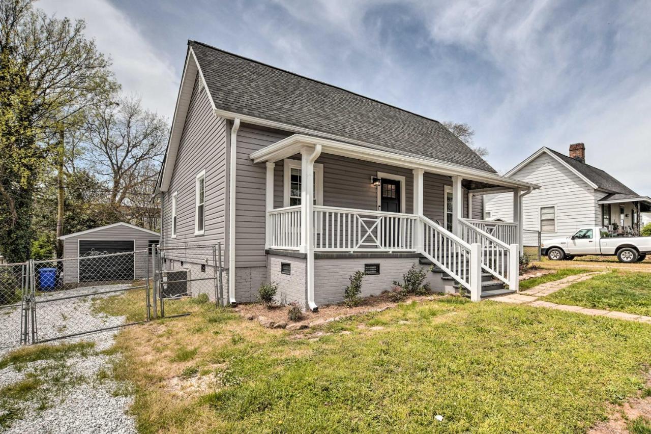 Ideally Located Penne Place With Deck And Grill Greenville Buitenkant foto